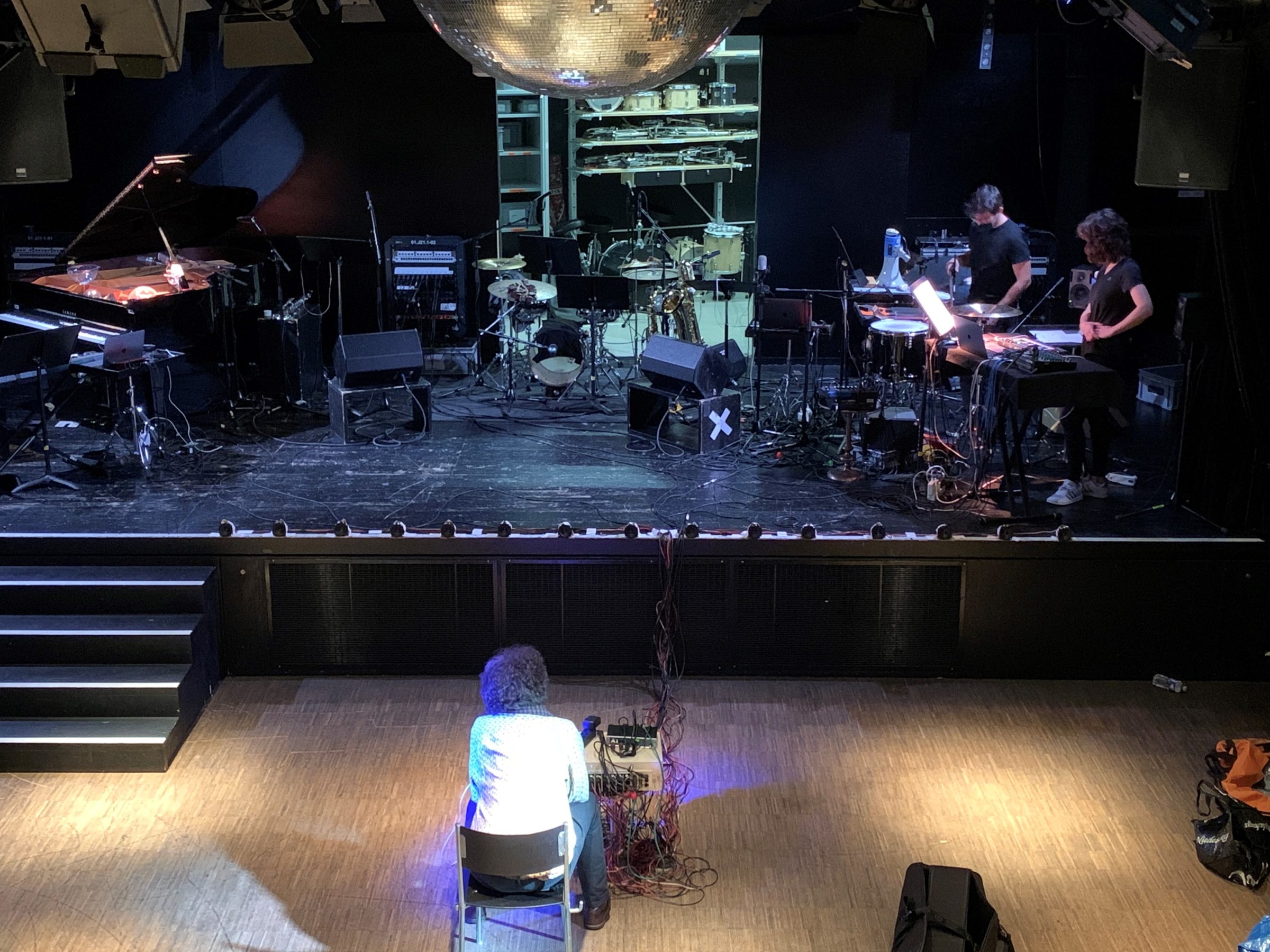 Fondation Nestlé pour l’Art – Box of instants, Ensemble Inverspace, Mehrspurclub, Zürich